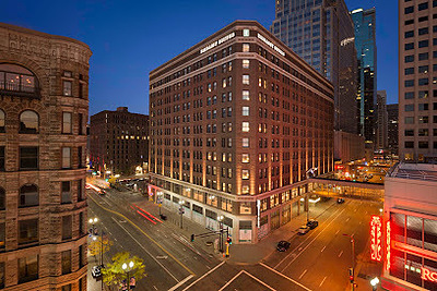 EMBASSY SUITES • MINNEAPOLIS, MN