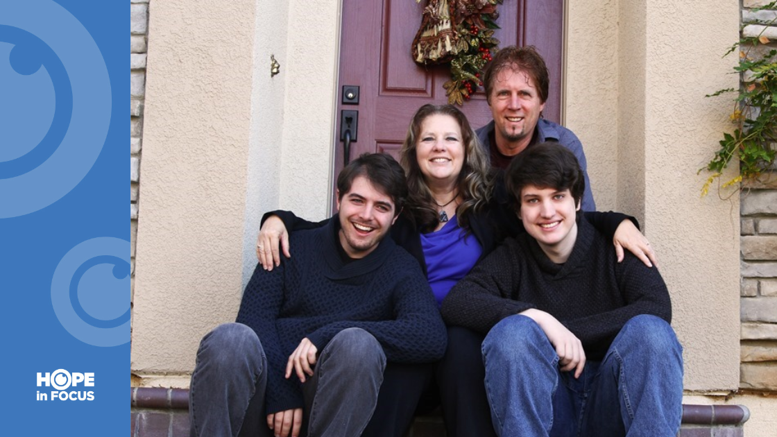 Atom with his wife and two kids