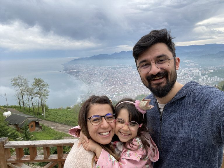 Family photo with Gizem, Toprak, and Haydar